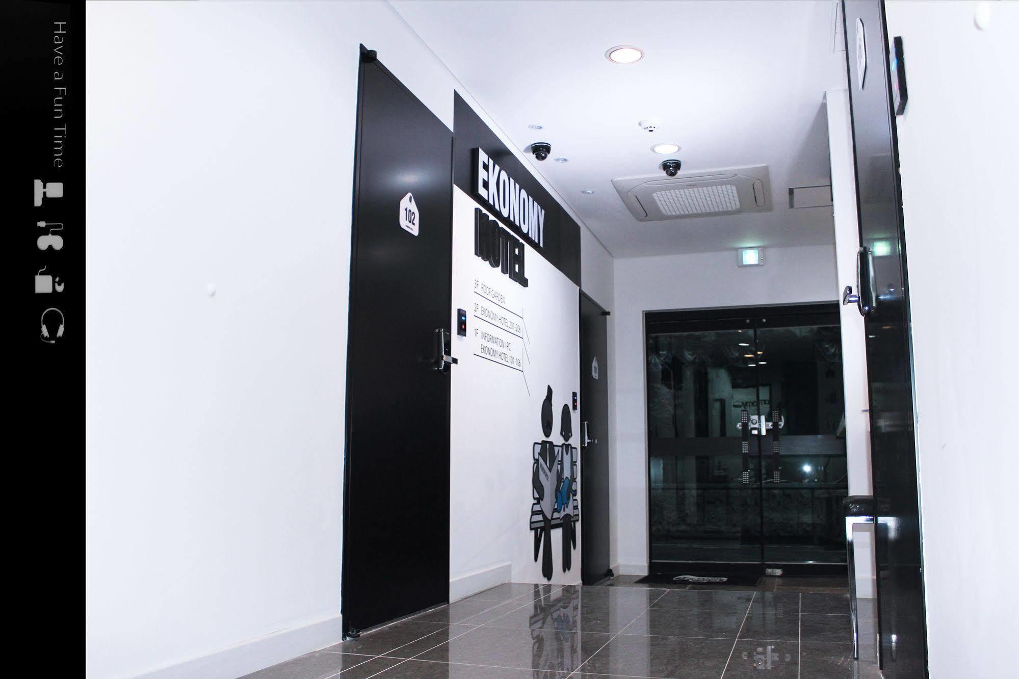 Ekonomy Hotel Dongdaemun Seoul Exterior photo